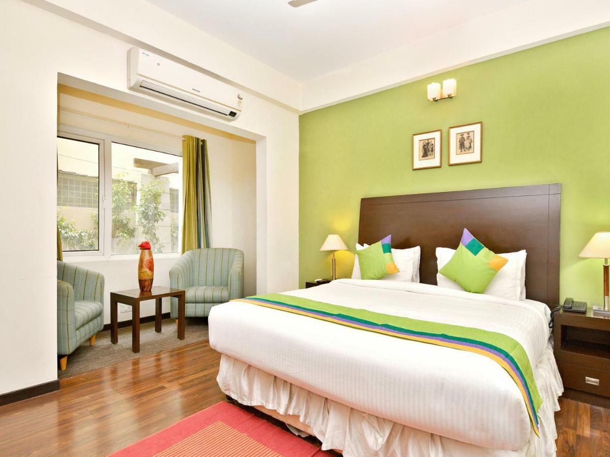 Treebo Trend Sterling Suites Inn บังกาลอร์ ภายนอก รูปภาพ