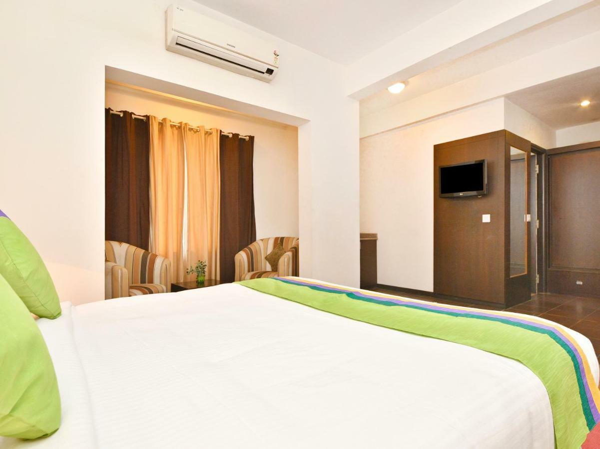 Treebo Trend Sterling Suites Inn บังกาลอร์ ภายนอก รูปภาพ
