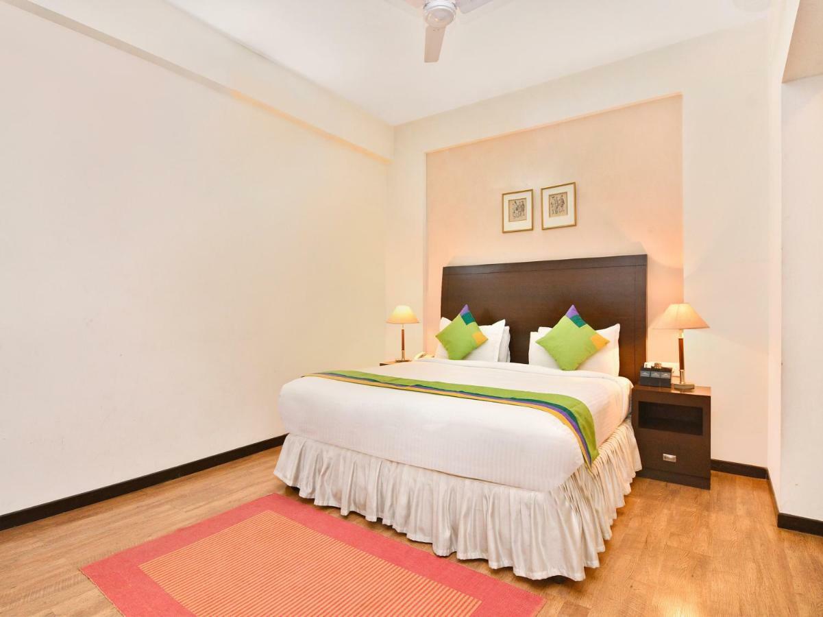 Treebo Trend Sterling Suites Inn บังกาลอร์ ภายนอก รูปภาพ